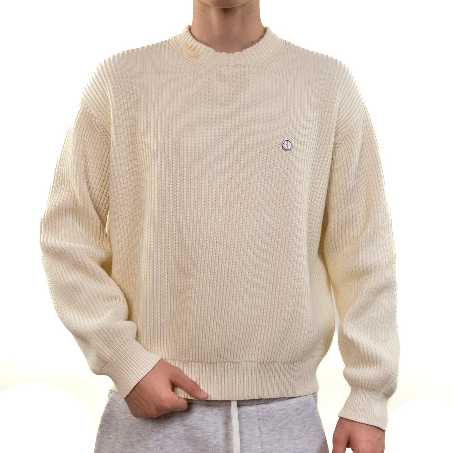 "BY HAND" SWEATER (CREAM)