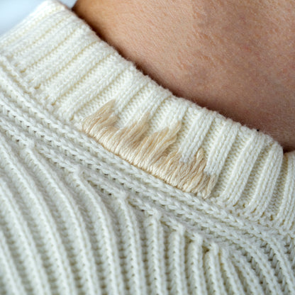 "BY HAND" SWEATER (CREAM)
